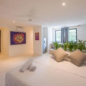 Art Apartment